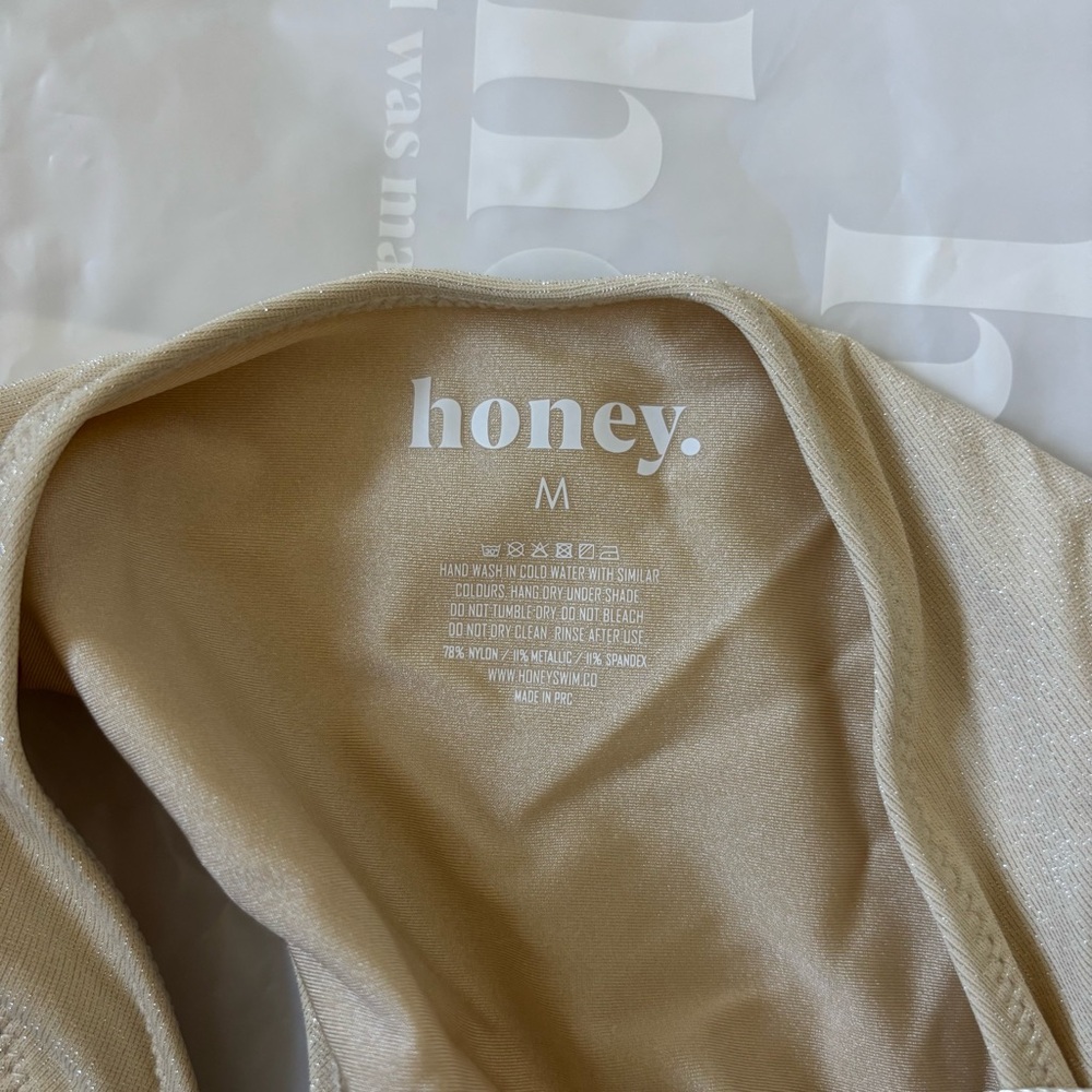 honey. Women's Cream Ring-Front Bandeau Bikini - Picture 5 of 7